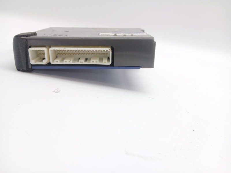 Recambio de modulo electronico para lexus is ii (_e2_) 220d (ale20) referencia OEM IAM 8865053150  