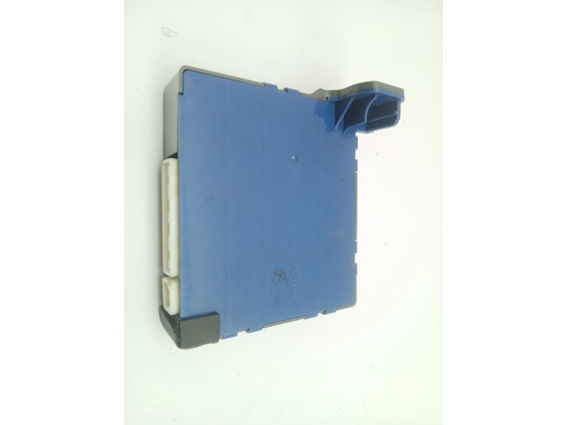 Recambio de modulo electronico para lexus is ii (_e2_) 220d (ale20) referencia OEM IAM 8865053150  