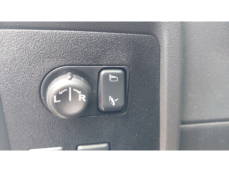 nissan qashqai i (j10, nj10) del año 2013