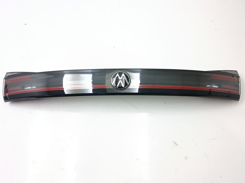 Recambio de piloto trasero central para volkswagen taigo (cs1) 1.0 tsi referencia OEM IAM 2G7945093  