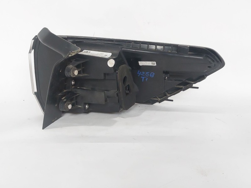 Recambio de piloto trasero izquierdo para volkswagen taigo (cs1) 1.0 tsi referencia OEM IAM 2G7945095  