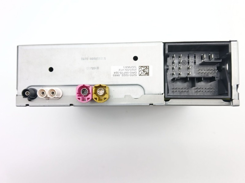 Recambio de sistema audio / cd para volkswagen taigo (cs1) 1.0 tsi referencia OEM IAM 3G8035816D  