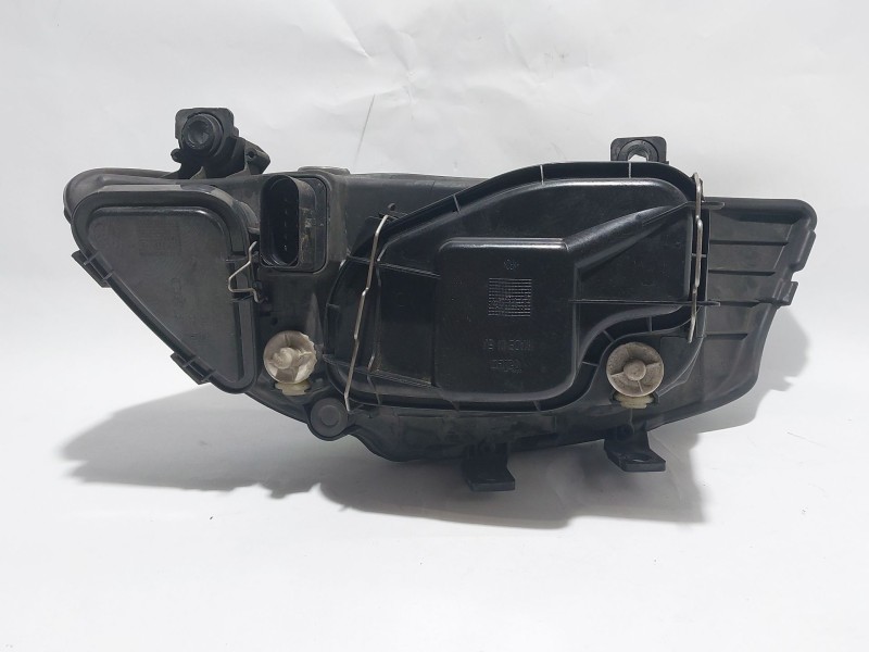 Recambio de faro derecho para seat ibiza iii (6l1) 1.9 tdi referencia OEM IAM 6L1941006A  