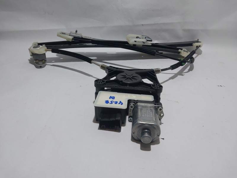Recambio de elevalunas delantero izquierdo para volkswagen taigo (cs1) 1.0 tsi referencia OEM IAM 130822065  