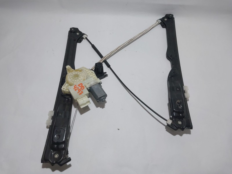 Recambio de elevalunas delantero derecho para peugeot 308 sw ii (lc_, lj_, lr_, lx_, l4_) 1.2 thp 110 referencia OEM IAM 9825710