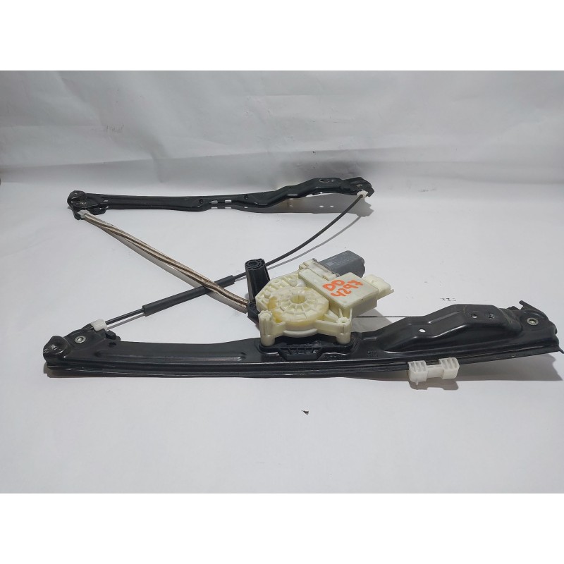 Recambio de elevalunas delantero derecho para peugeot 308 sw ii (lc_, lj_, lr_, lx_, l4_) 1.2 thp 110 referencia OEM IAM 9825710