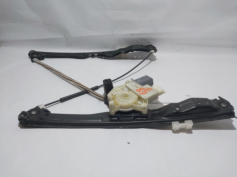 Recambio de elevalunas delantero derecho para peugeot 308 sw ii (lc_, lj_, lr_, lx_, l4_) 1.2 thp 110 referencia OEM IAM 9825710