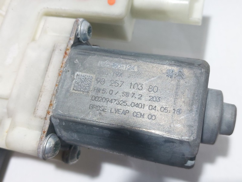 Recambio de elevalunas delantero izquierdo para peugeot 308 sw ii (lc_, lj_, lr_, lx_, l4_) 1.2 thp 110 referencia OEM IAM 98257