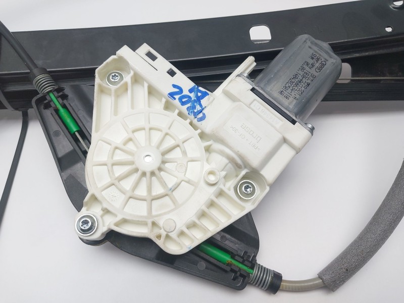 Recambio de elevalunas delantero izquierdo para audi a4 b8 (8k2) 2.0 tdi referencia OEM IAM 1036A66634110  