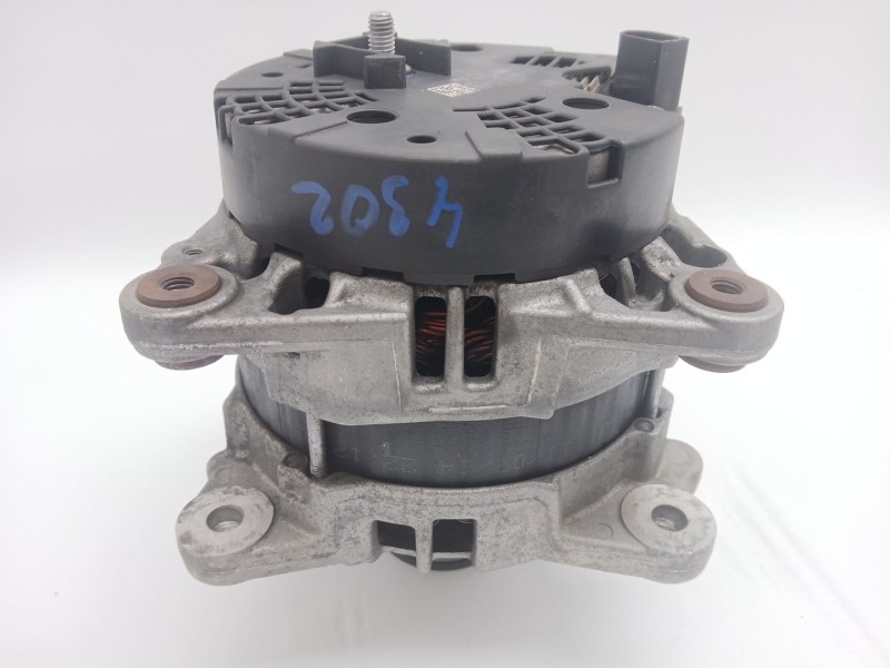 Recambio de alternador para audi a4 b8 (8k2) 2.0 tdi referencia OEM IAM 04L903017E 0125711154 