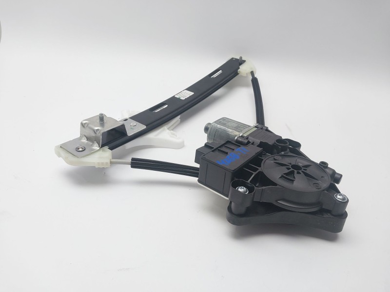 Recambio de elevalunas trasero izquierdo para volkswagen taigo (cs1) 1.0 tsi referencia OEM IAM 0130822695 2G6839461E 