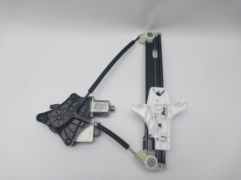 Recambio de elevalunas trasero izquierdo para volkswagen taigo (cs1) 1.0 tsi referencia OEM IAM 0130822695 2G6839461E 