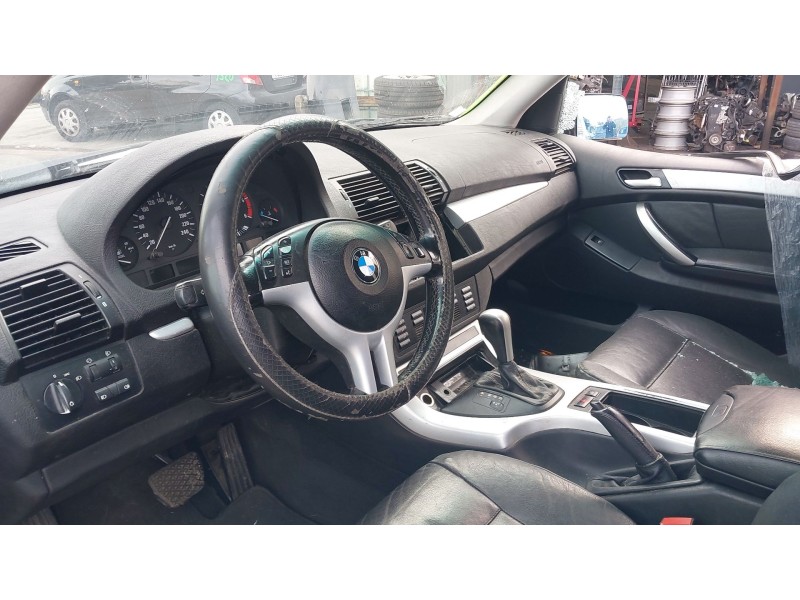 bmw x5 (e53) del año 2001