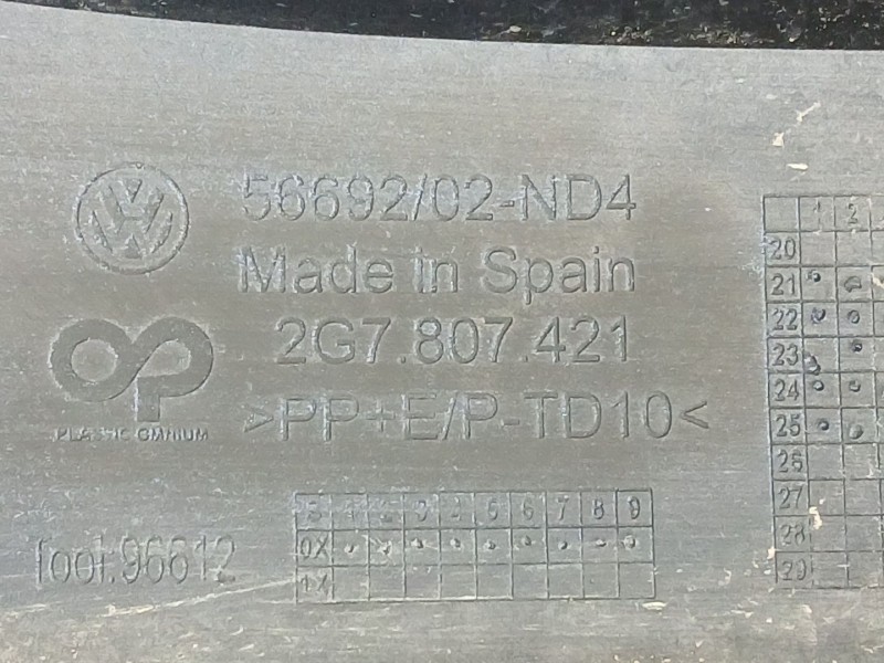 Recambio de paragolpes trasero para volkswagen taigo (cs1) 1.0 tsi referencia OEM IAM 2G7807421 2G7807421GRU 