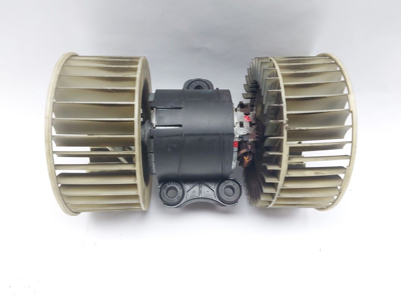 Recambio de motor calefaccion para bmw 5 (e39) 530 d referencia OEM IAM 64118385558 641183855589 