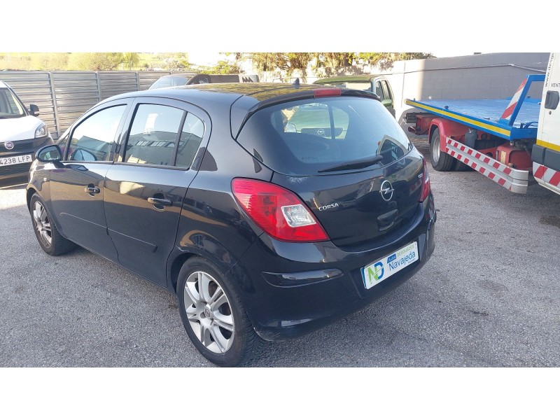 opel corsa d (s07) del año 2007