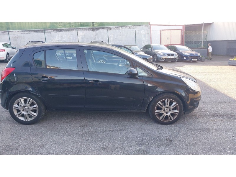 opel corsa d (s07) del año 2007