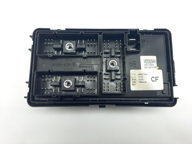 Recambio de caja reles / fusibles para chevrolet matiz (m200, m250) 1.0 referencia OEM IAM 96857524  