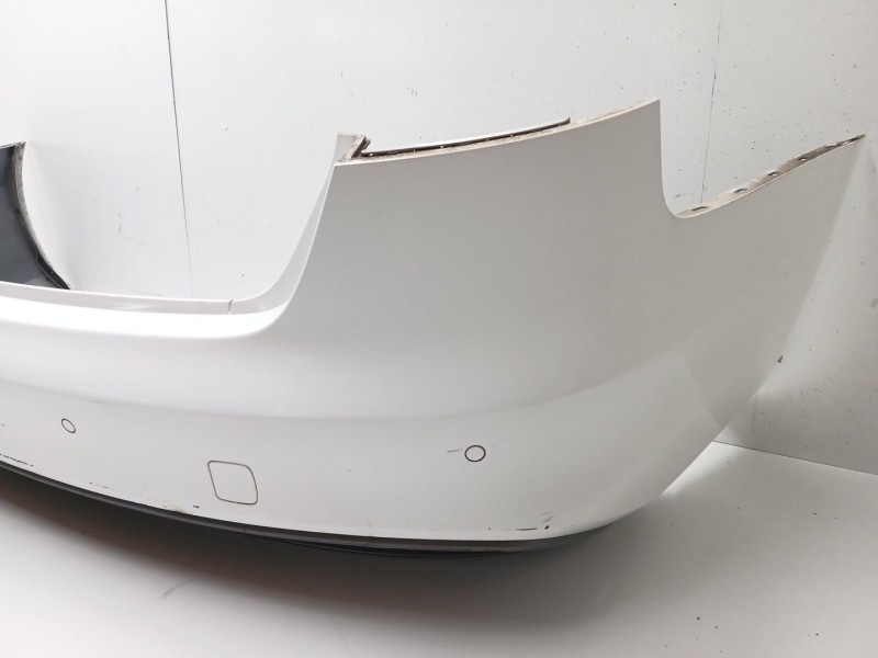 Recambio de paragolpes trasero para audi a4 b8 (8k2) 2.0 tdi referencia OEM IAM 8K5807511J  