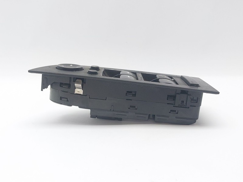Recambio de mando elevalunas delantero izquierdo para bmw 3 (e90) 330 xd referencia OEM IAM 694863205  