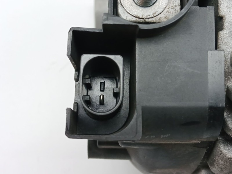 Recambio de alternador para bmw 3 (e90) 330 xd referencia OEM IAM 12318517262  