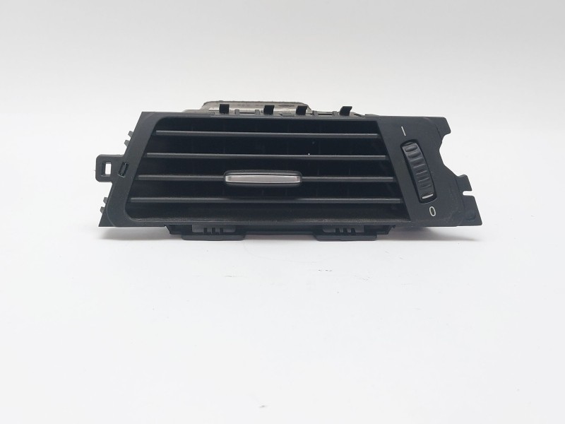 Recambio de rejilla aireadora para bmw 3 (e90) 330 xd referencia OEM IAM 69226340  