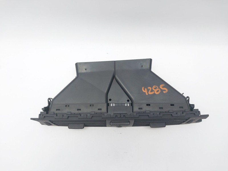 Recambio de rejilla aireadora para bmw 3 (e90) 330 xd referencia OEM IAM 6924082A  