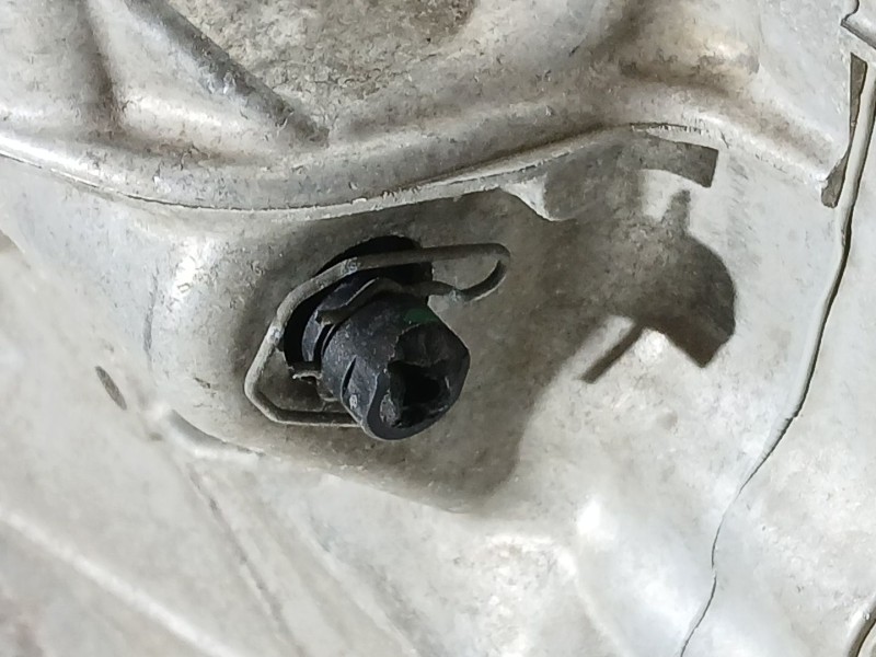 Recambio de caja cambios para renault kadjar (ha_, hl_) 1.6 dci 130 referencia OEM IAM ND8005  