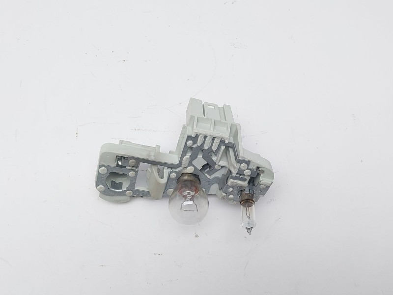 Recambio de portalamparas para bmw 3 (e90) 330 xd referencia OEM IAM 27649010  