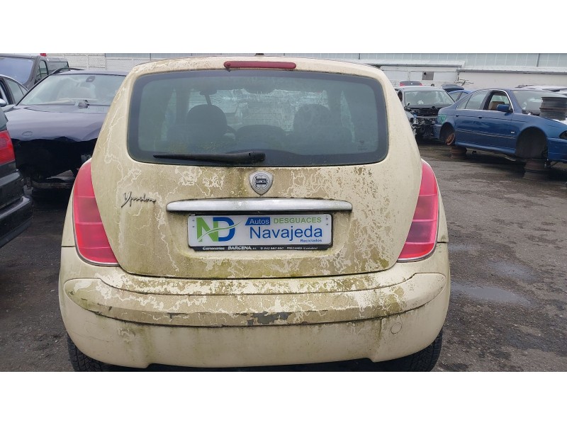 lancia ypsilon (843_) del año 2003