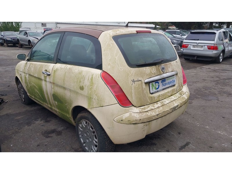 lancia ypsilon (843_) del año 2003