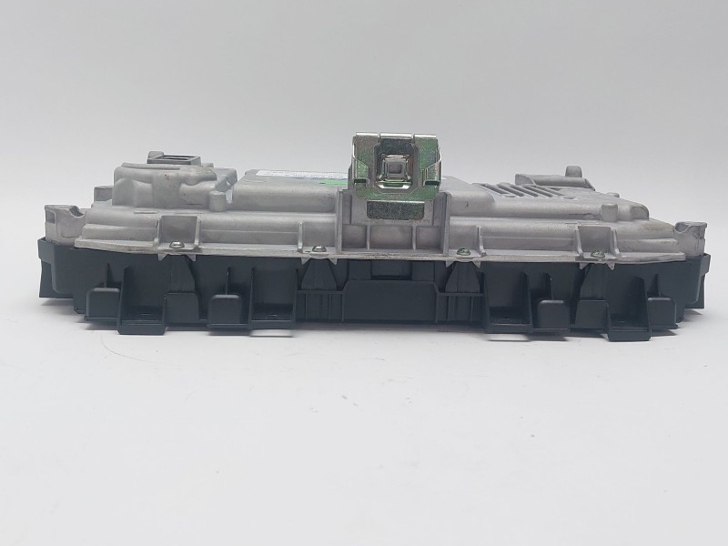 Recambio de cuadro instrumentos para audi a3 sportback (8ya, 8yf) 35 tdi referencia OEM IAM 8Y0920700A  