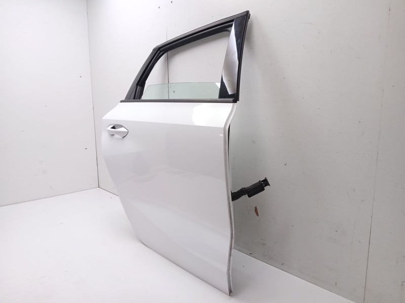 Recambio de puerta trasera derecha para audi a3 sportback (8ya, 8yf) 35 tdi referencia OEM IAM   