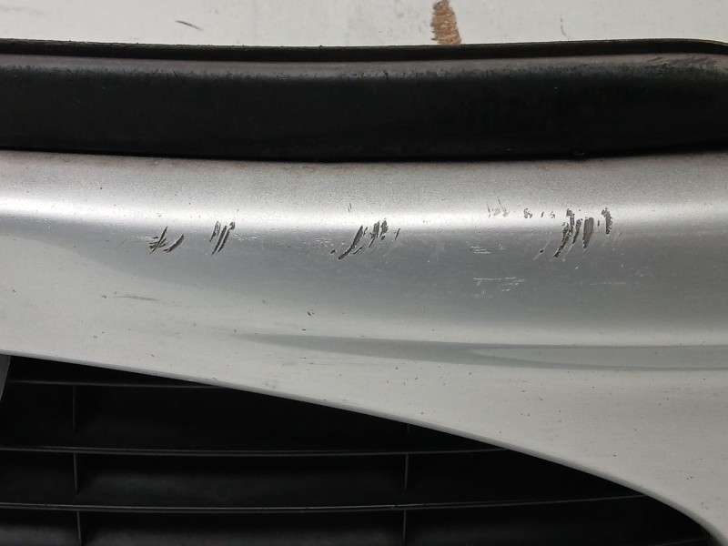 Recambio de paragolpes delantero para peugeot 206 cc (2d) 2.0 s16 referencia OEM IAM 9630684077  