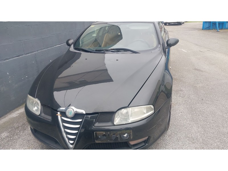 alfa romeo gt (937_) del año 2005