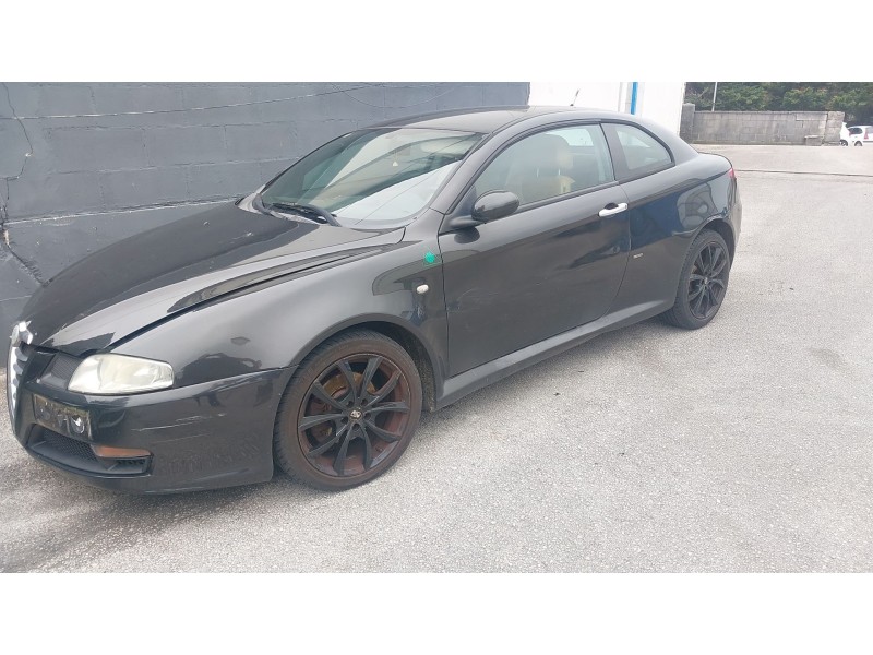 alfa romeo gt (937_) del año 2005