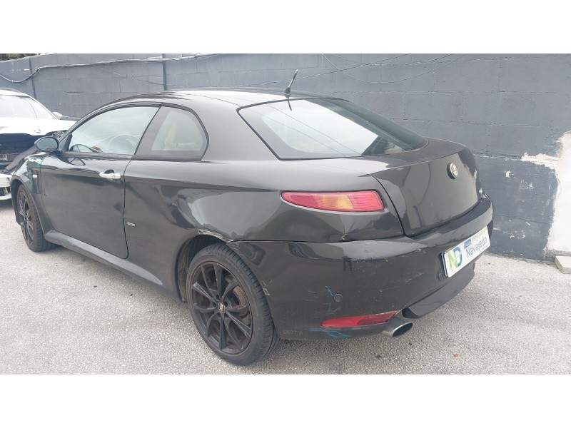 alfa romeo gt (937_) del año 2005