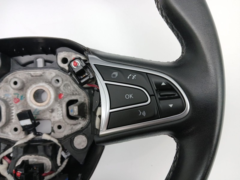 Recambio de volante para renault kadjar (ha_, hl_) 1.5 blue dci 115 referencia OEM IAM 484001840R  