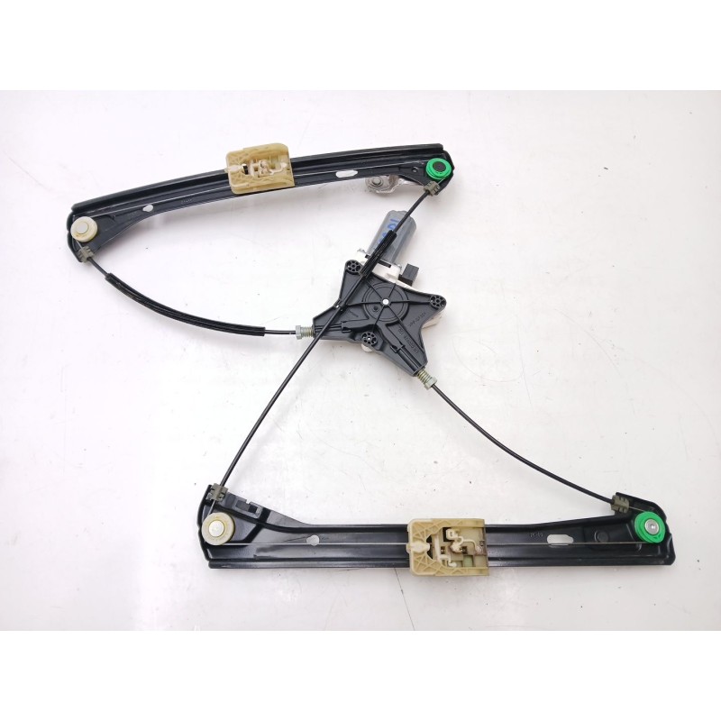 Recambio de elevalunas delantero izquierdo para volkswagen passat b8 variant (3g5, cb5) 2.0 tdi 4motion referencia OEM IAM 3G083