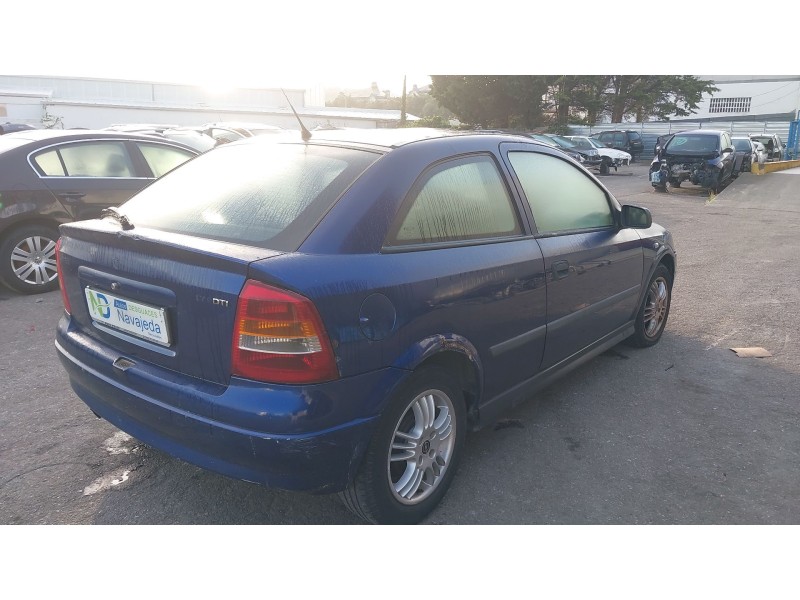 opel astra g hatchback (t98) del año 2004