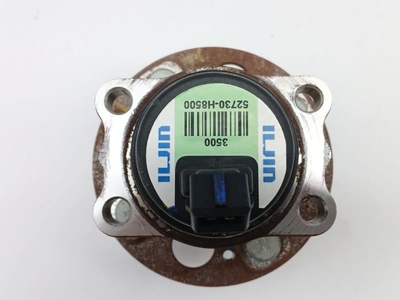 Recambio de buje para hyundai bayon (bc3) 1.2 mpi referencia OEM IAM 52730H8500  