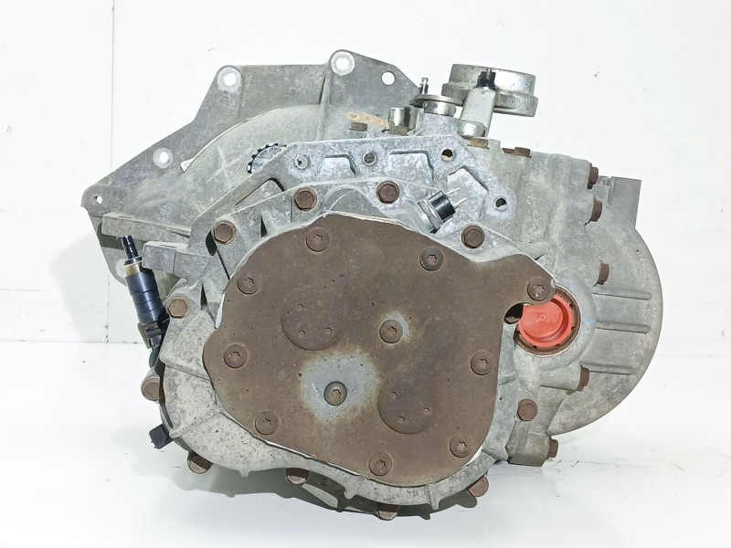 Recambio de caja cambios para chrysler voyager iv (rg, rs) 2.5 crd referencia OEM IAM T850  