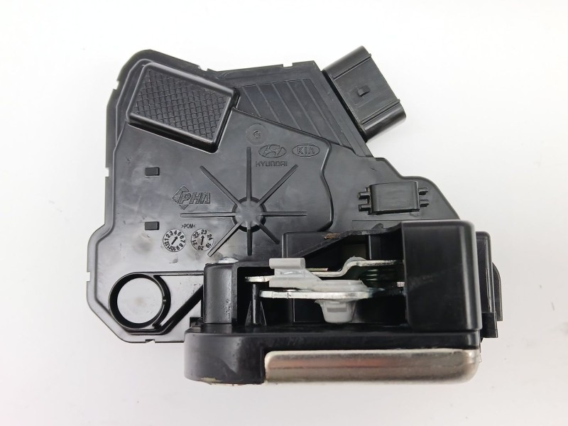 Recambio de cerradura puerta trasera derecha para hyundai bayon (bc3) 1.2 mpi referencia OEM IAM 81420Q0400  