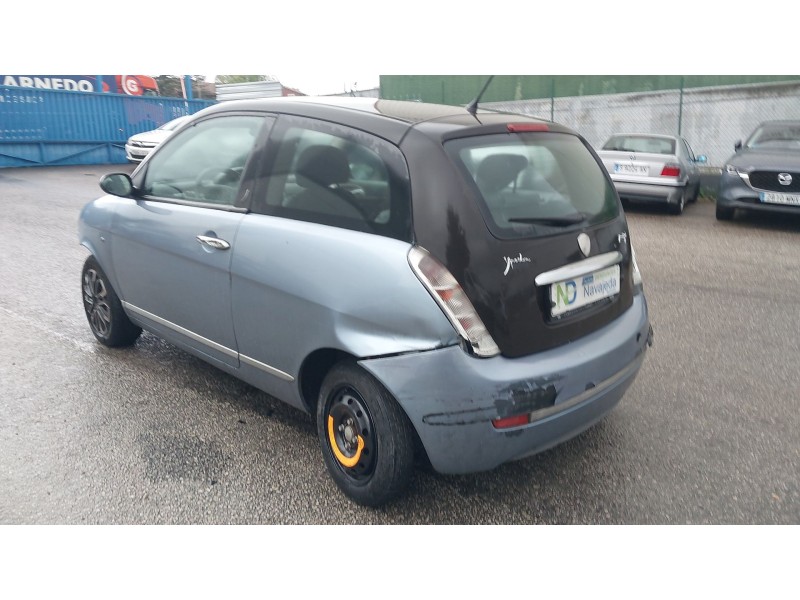 lancia ypsilon (843_) del año 2008