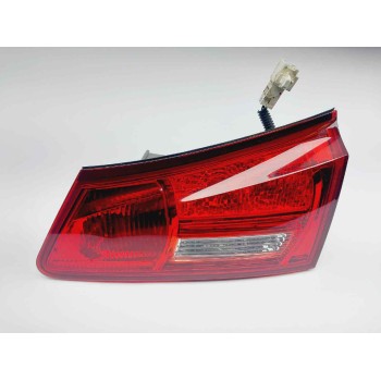 PILOTO TRASERO DERECHO INTERIOR 8158153071 