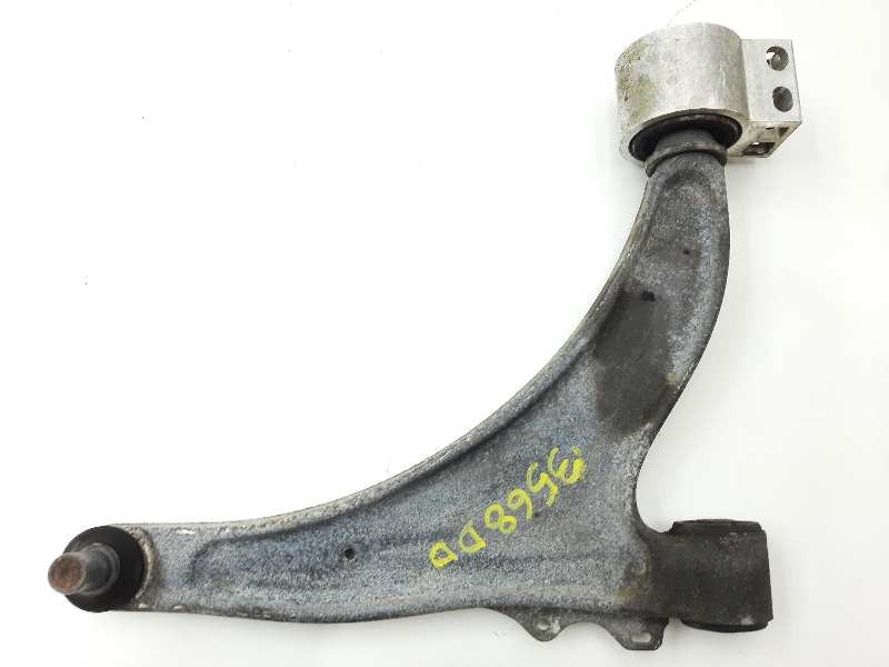 Recambio de brazo suspension inferior delantero derecho para opel insignia sports tourer edition referencia OEM IAM 13273605  
