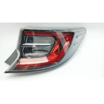 PILOTO TRASERO DERECHO 8156102C40 