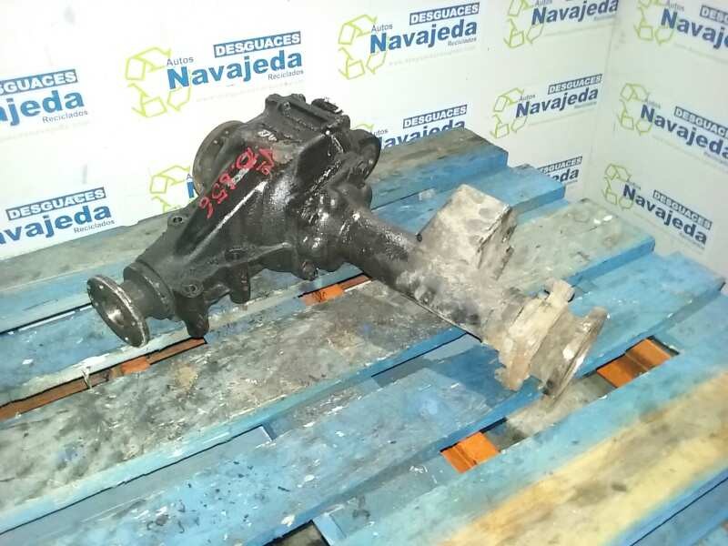 Recambio de diferencial delantero para nissan terrano/terrano.ii (r20) 2.7 turbodiesel referencia OEM IAM 38351G2300 38351G2300 