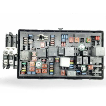 CAJA RELES / FUSIBLES 1334347901 544949969 