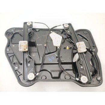 ELEVALUNAS DELANTERO DERECHO 05064358AB 04589916AD 68065752AC